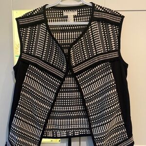H&M Black and White Patterned Sleeveless Jacket